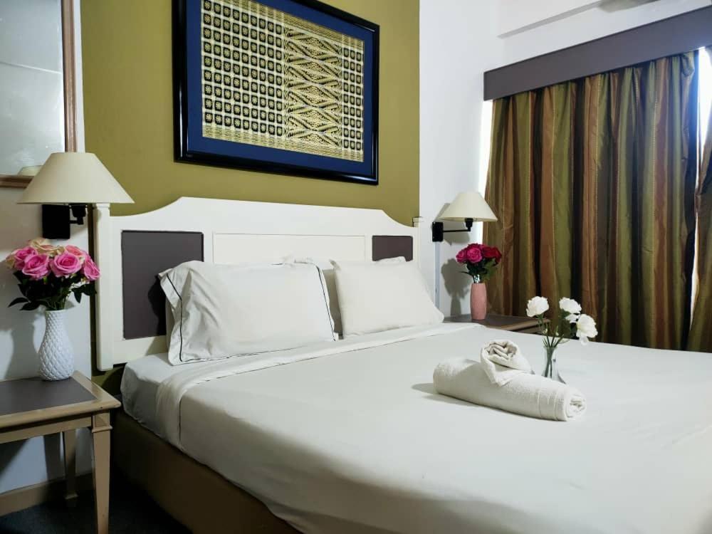 Beachfront Full Sea Penang Танджунг-Бунгах Екстер'єр фото